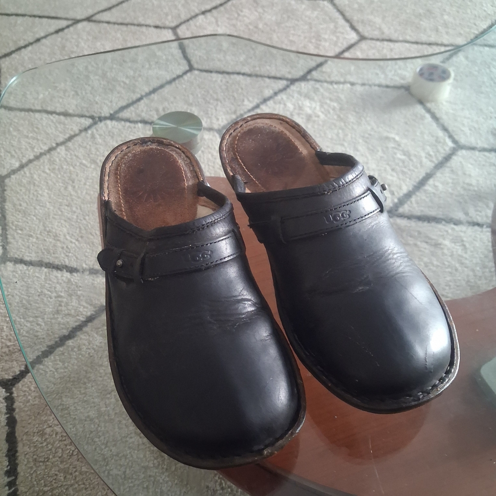 UGG Women's Black Leather Moccasins